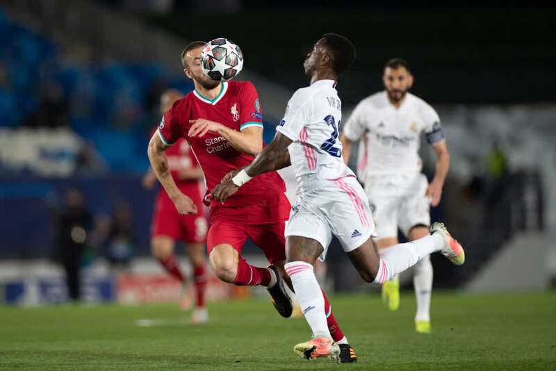 透过他们的 透过他们的