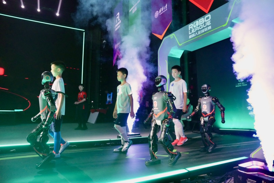 杨瀚森的 杨瀚森的