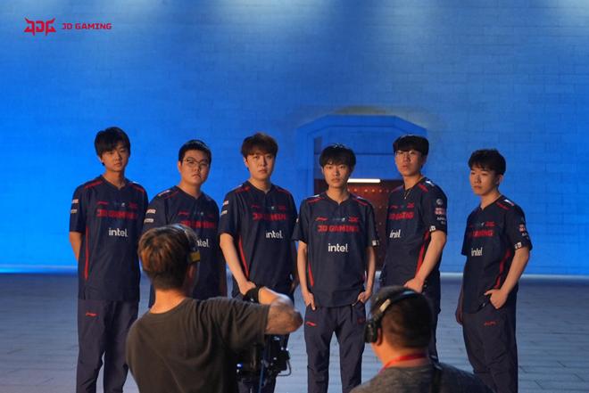 的报道频频 的报道频频