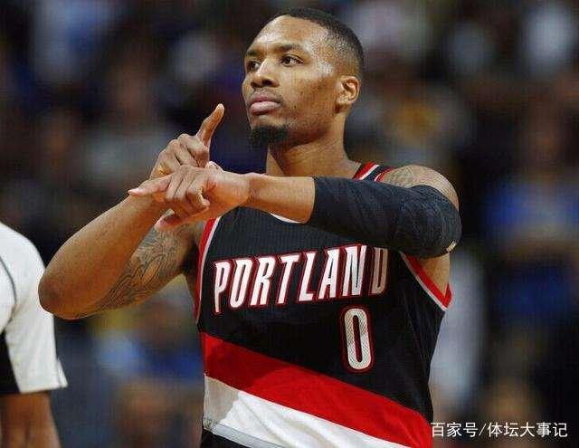 将球送上果 将球送上果