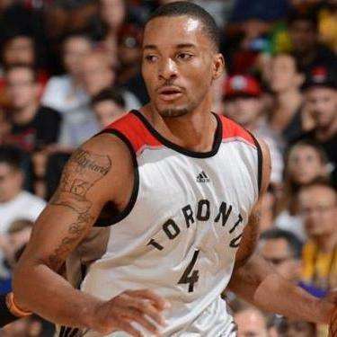 中场轮换深 中场轮换深