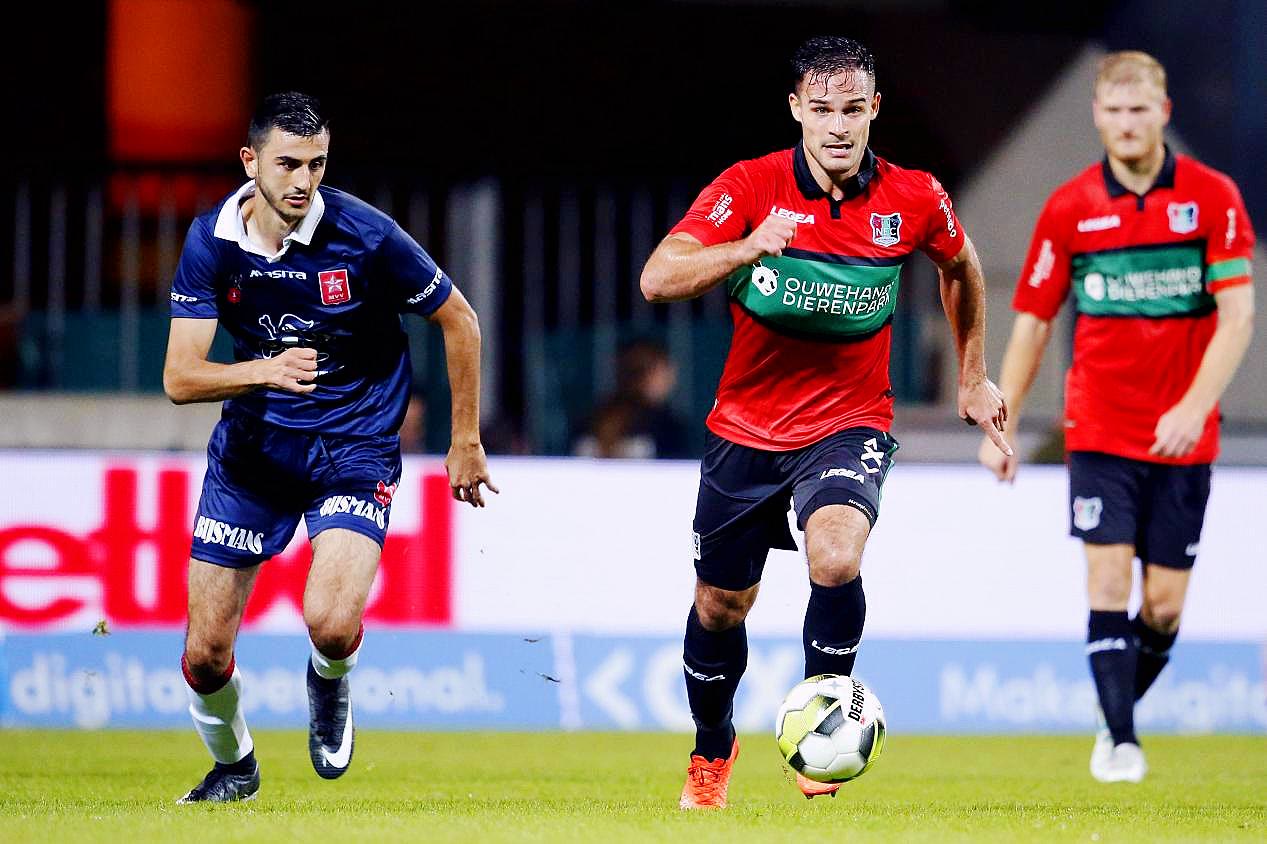 的比赛中展 的比赛中展